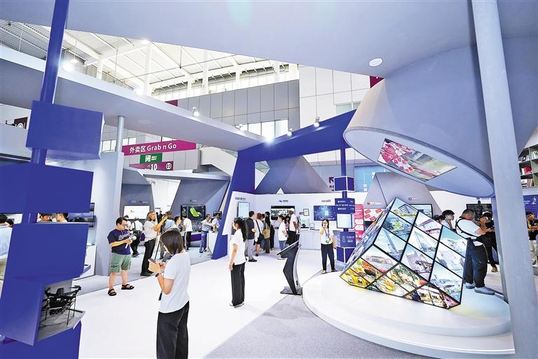 龍華文化流量快速轉(zhuǎn)化經(jīng)濟(jì)增量，龍華區(qū)，龍華政府在線，龍華區(qū)政府在線